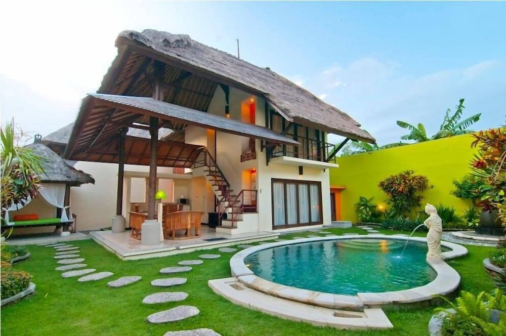 Athena Garden Villa Seminyak Exterior photo